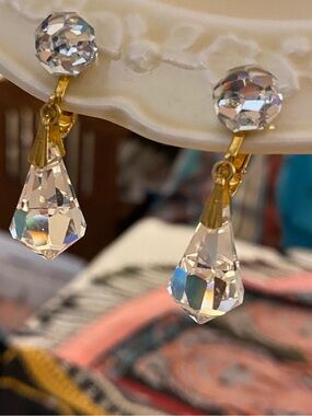 Austrian crystal clip earrings. Likely vintage; excellent cond.